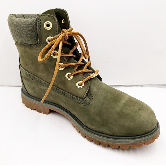 {Timberland} Lace Up Cold Weather Boots - Picture 4 of 16